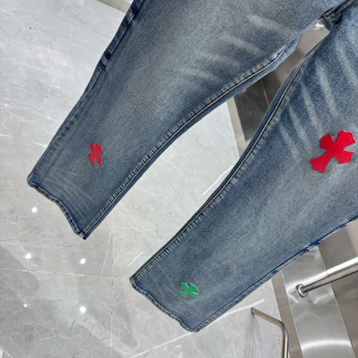 日本未入荷 クロムハーツ n級品 の2026SS ストレッチジーンズ