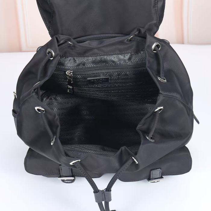 【限定】 プラダ コピーおすすめ 2026SS メンズリュックバック