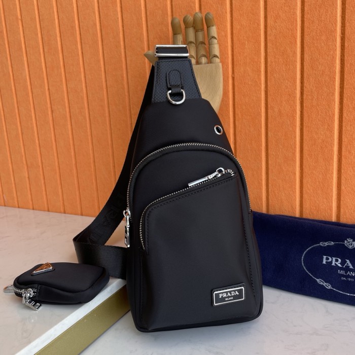 稀少 プラダ n級品 2026SS メンズ ショルダーバック