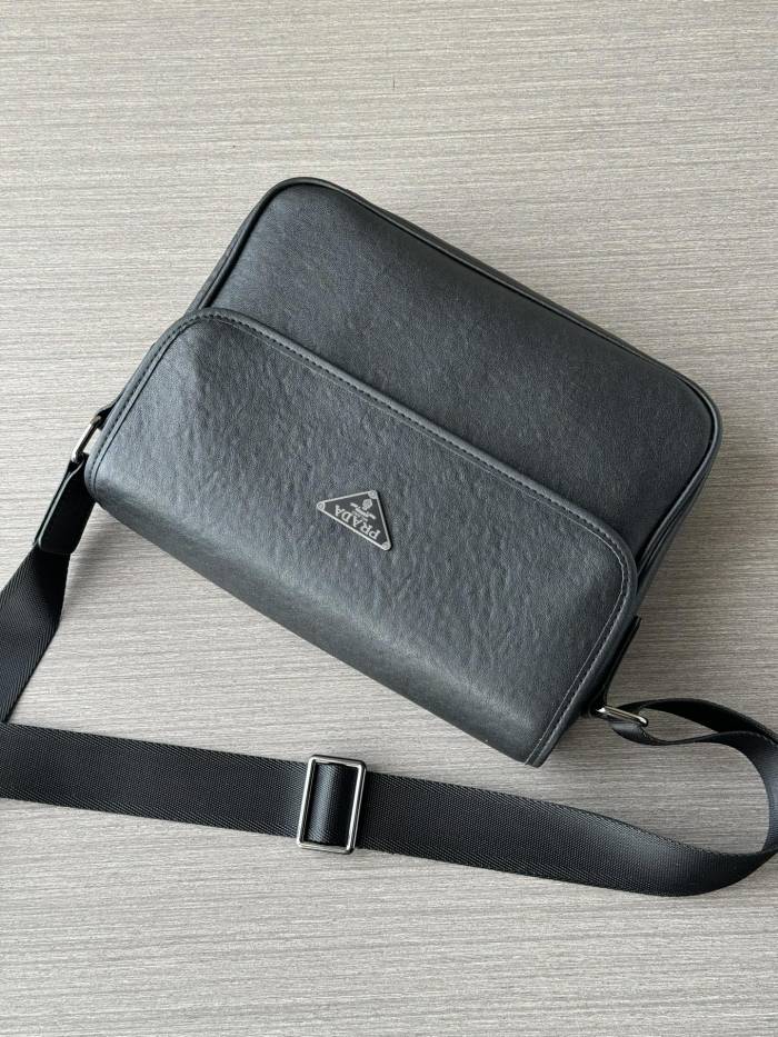 【限定】 プラダ n級品 2026SS メンズ ショルダーバック