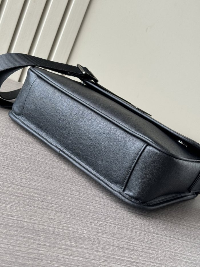 【限定】 プラダ n級品 2026SS メンズ ショルダーバック
