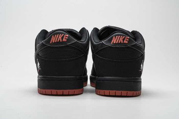 OG Nike SB Dunk Low Black Pigeon 883232-008