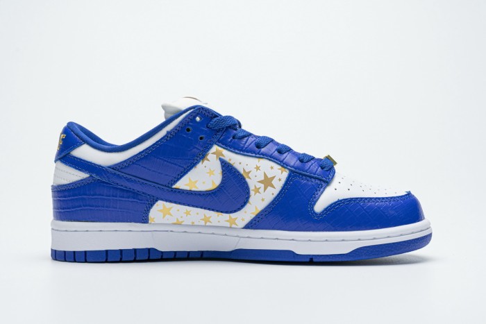 OG Nike SB Dunk Low Supreme Stars Hyper Royal (2021) DH3228-100