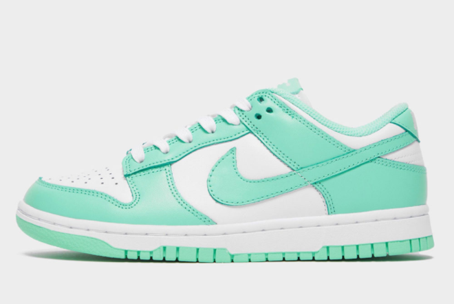 OG Nike Dunk Low Green Glow (W) DD1503-105