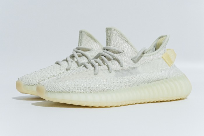  OG Yeezy Boost 350 V2 Light UV Sensitive GY3438