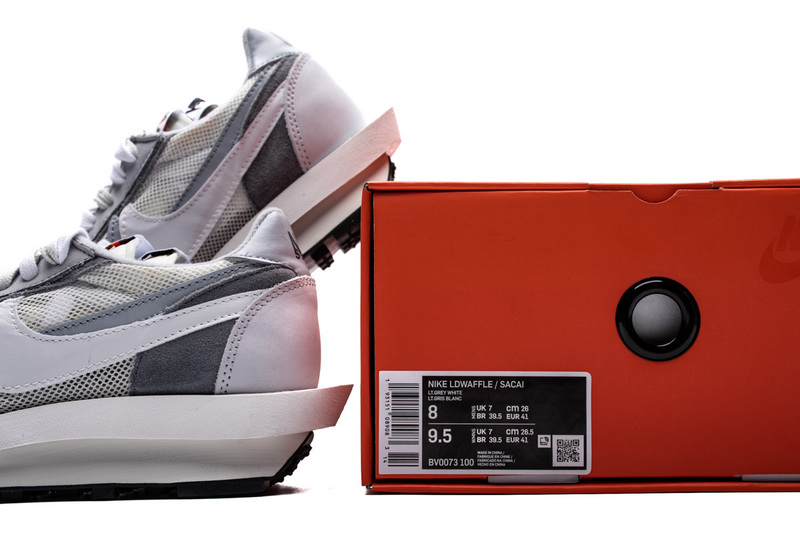 sacai bv0073
