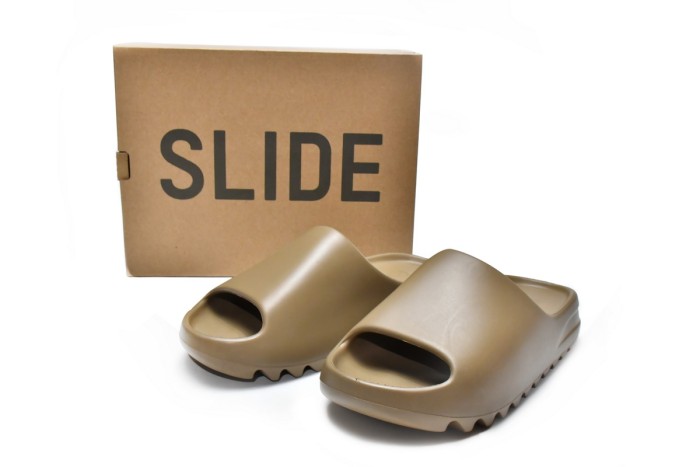 OG adidas Yeezy Slide CORE FV8425