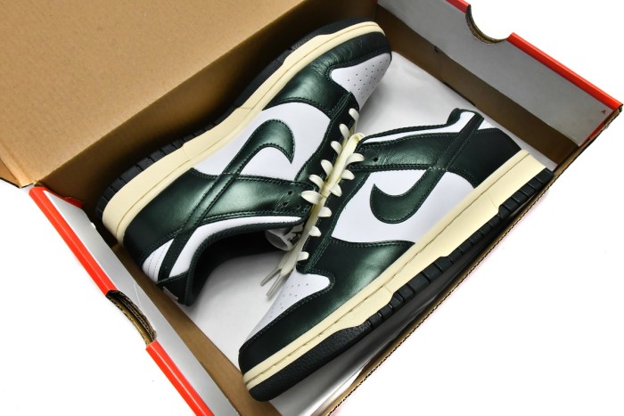 OG Nike Dunk Low Vintage Green DQ8580-100