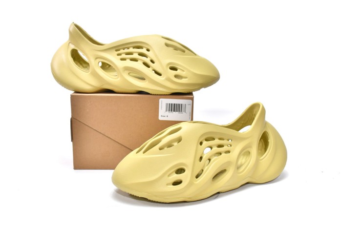 OG adidas Yeezy Foam Runner Sulfur GV6775