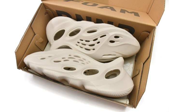 OG adidas Yeezy Foam Runner Ararat G55486