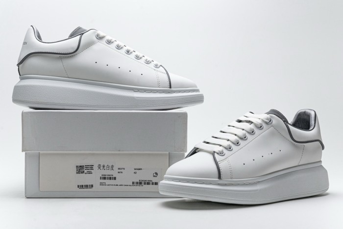 LJR Alexander McQueen Sneaker White Grey 553770 9076