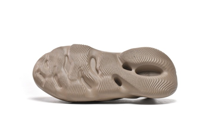 OG adidas Yeezy Foam Runner Mist GV6774