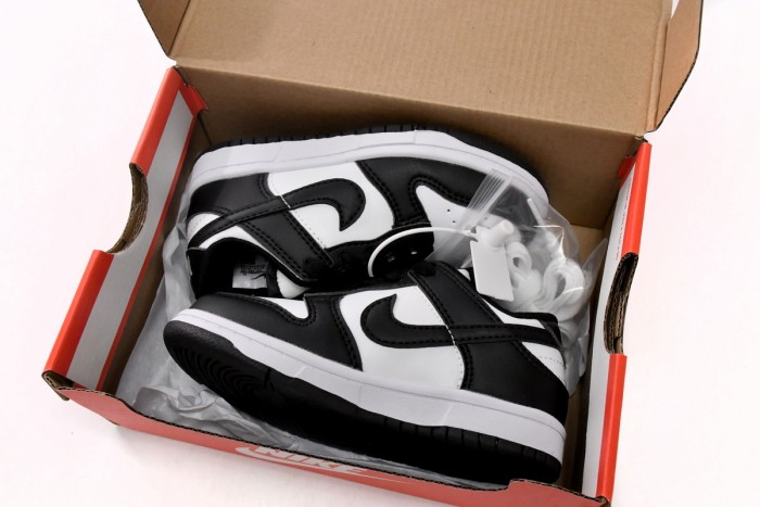 OG Nike Dunk Low GS Black White CW1590-100