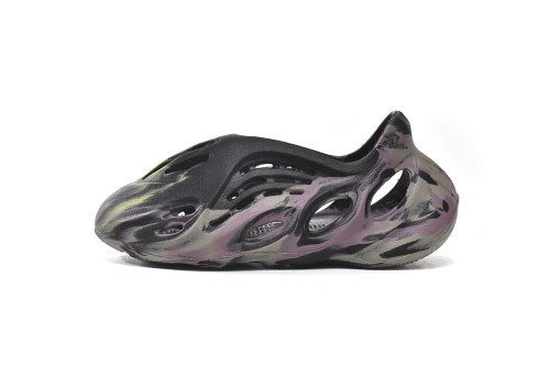 OG adidas Yeezy Foam Runner MX Carbon IG9562