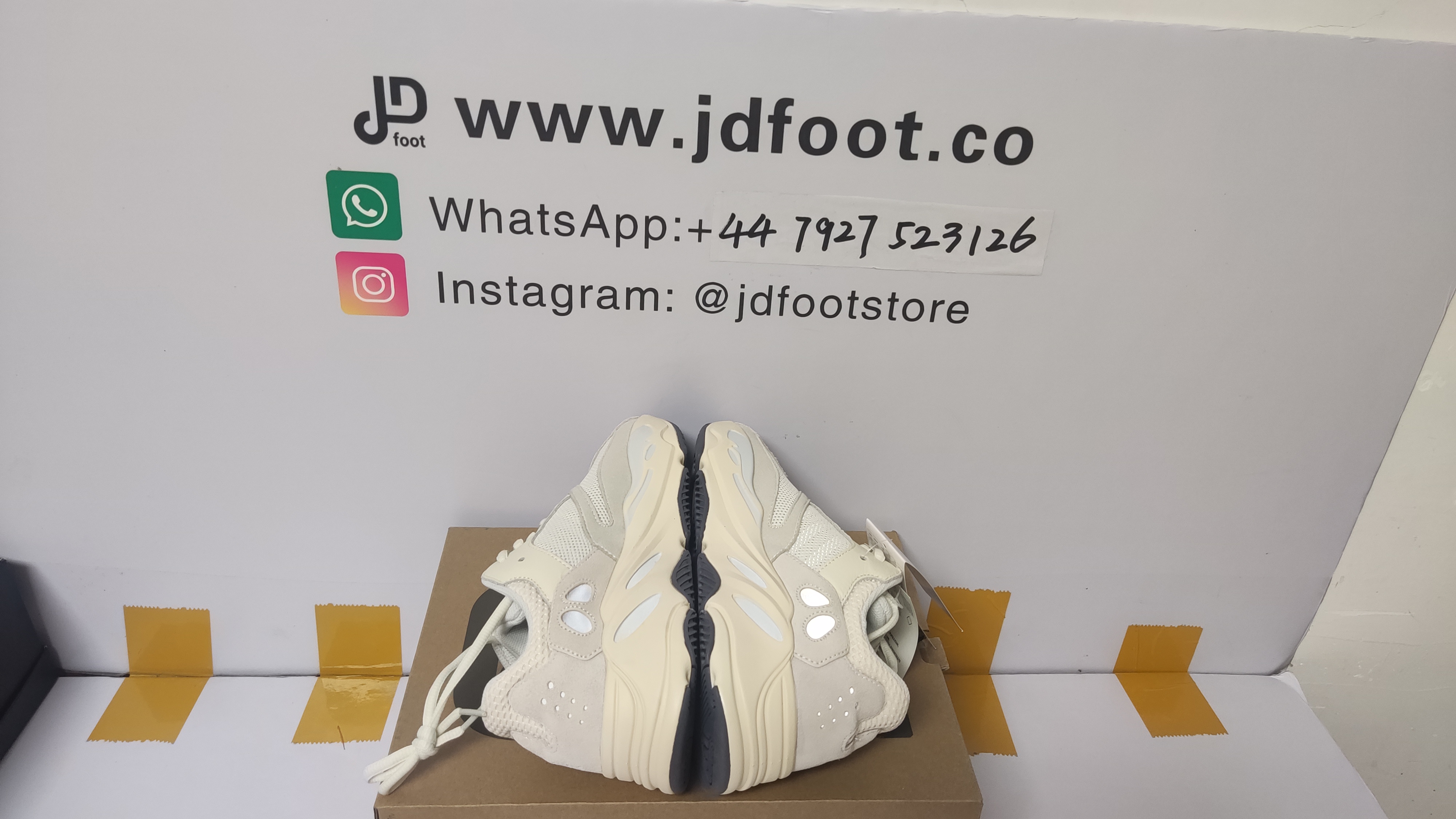 Jdfoot,Replica Yeezy 700,Best Replica Sneaker