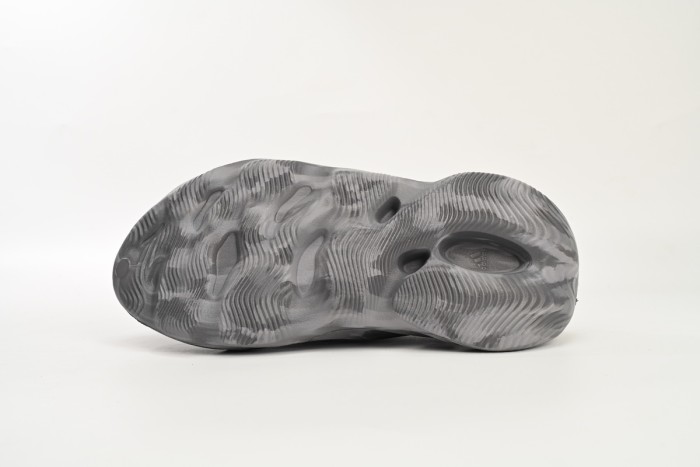 OG adidas Yeezy Foam Runner Grey Camouflage IE4931