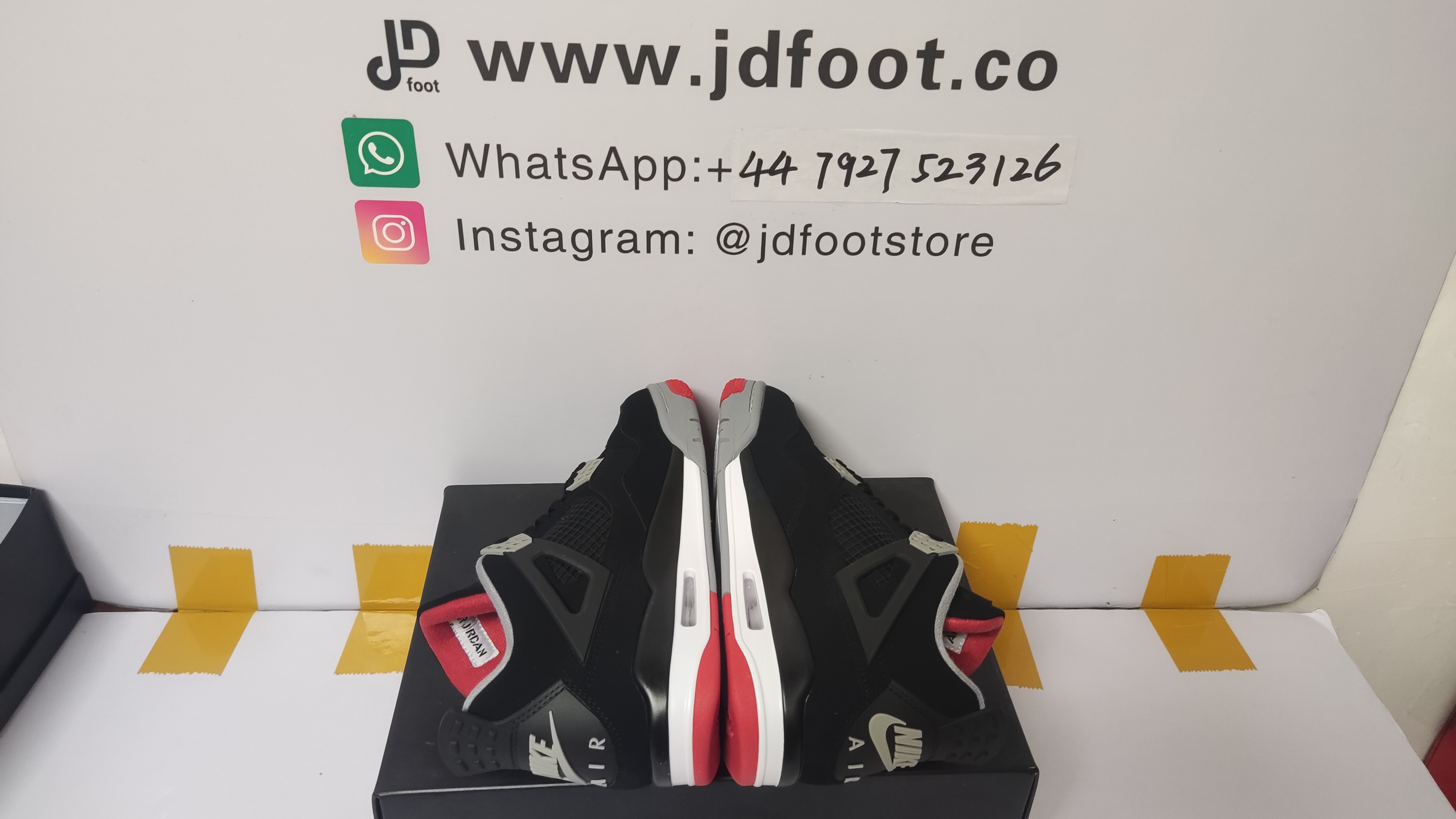 Replica Jordan 4