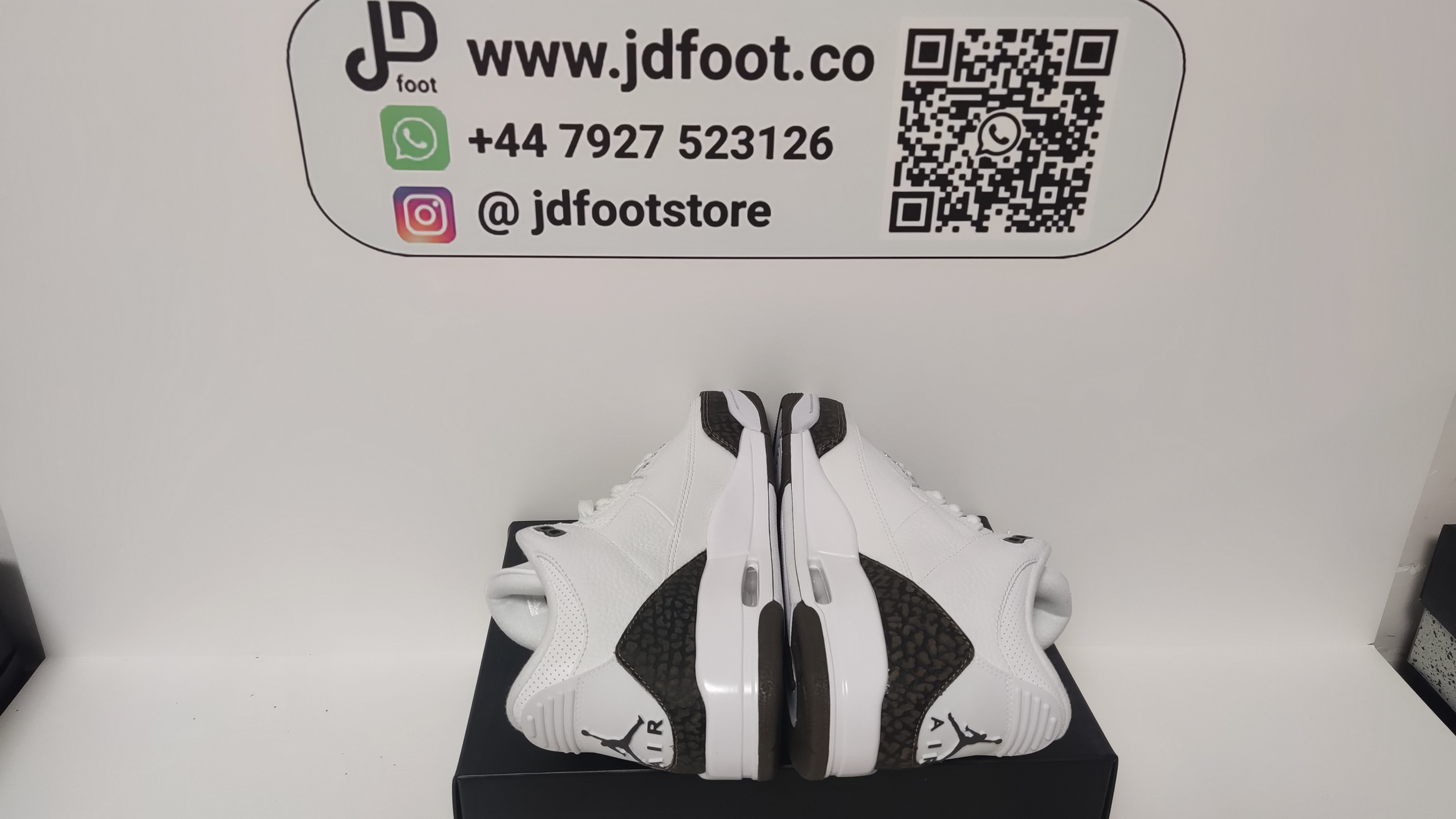 Quality Check Picture Replica Jordan 3 Retro Mocha From Jdfoot