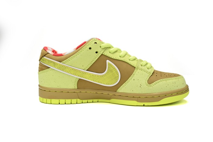 LJR CONCEPTS × Nike Dunk SB Fluorescent Yellow Lobster BV1310-566