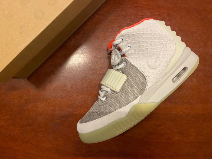 LJR Nike Air Yeezy 2 NRG Pure Platinum 508214-010