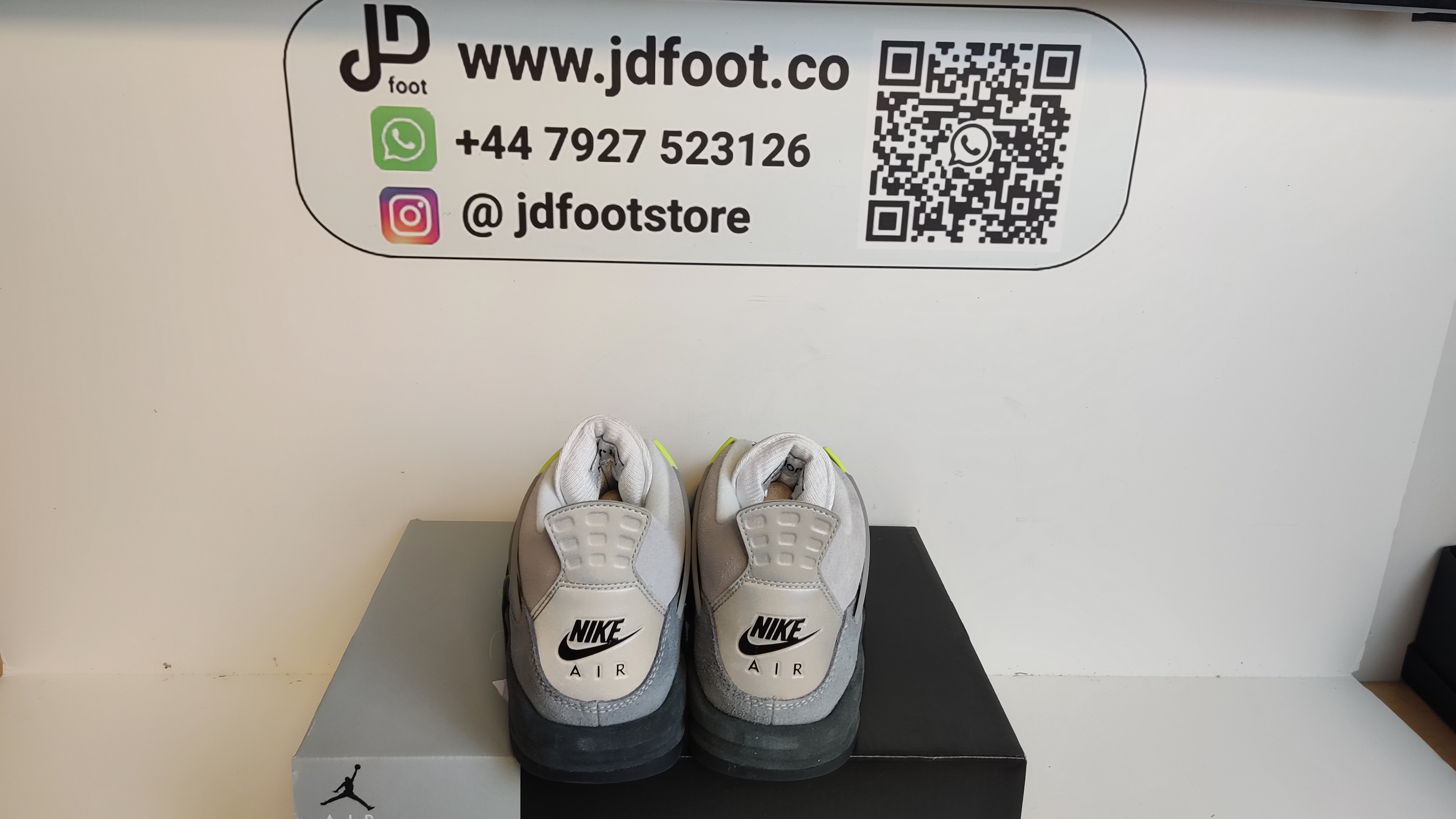 QC Picture Replica Jordan 4 Retro SE Neon From Jdfoot