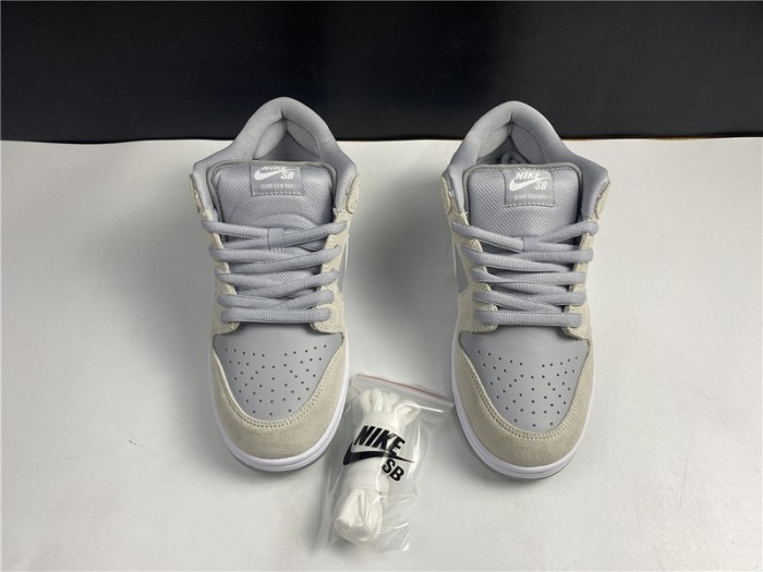 NIKE SB DUNK LOW SUMMIT WHITE WOLF GREY
