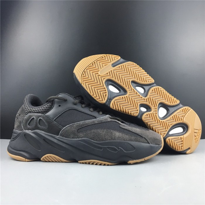 YEEZY BOOST 700 UTILITY BLACK