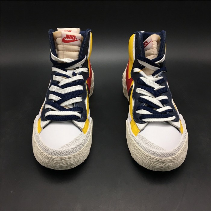 NIKE BLAZER MID SACAI SNOW BEACH