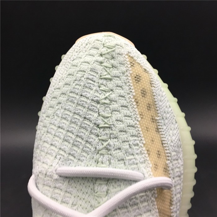 YEEZY BOOST 350 V2 HYPERSPACE