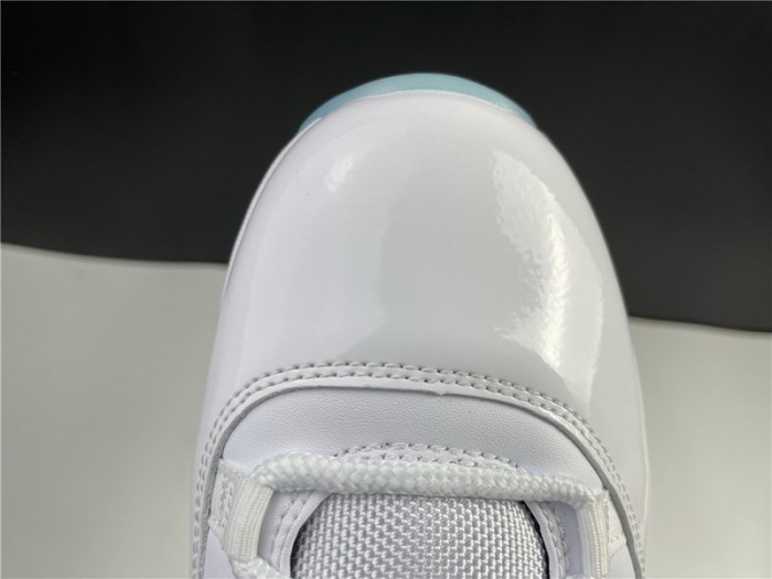 JORDAN 11 RETRO LEGEND BLUE