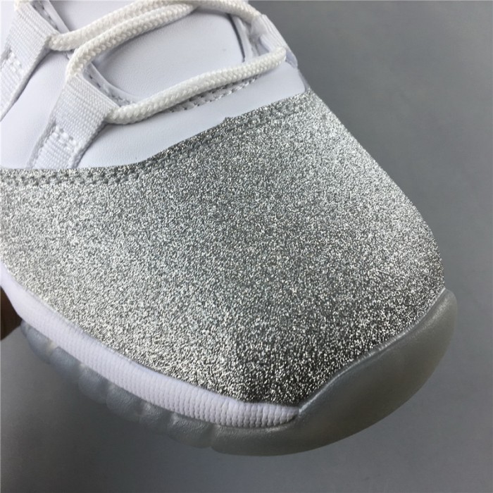 JORDAN 11 RETRO WHITE METALLIC SILVER (W)