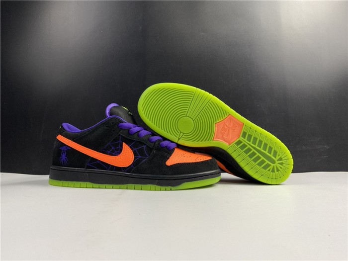 NIKE SB DUNK LOW NIGHT OF MISCHIEF HALLOWEEN