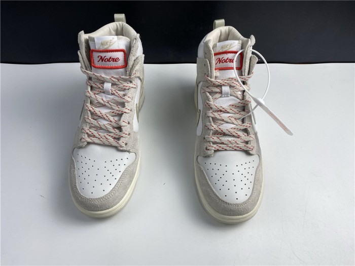 NIKE DUNK HIGH NOTRE LIGHT OREWOOD BROWN
