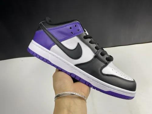 NIKE SB DUNK LOW COURT PURPLE