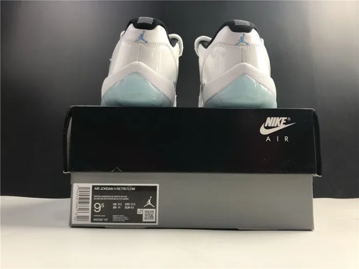 JORDAN 11 RETRO LOW LEGEND BLUE
