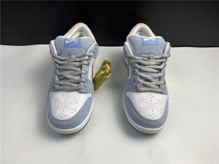 NIKE SB DUNK LOW SEAN CLIVER