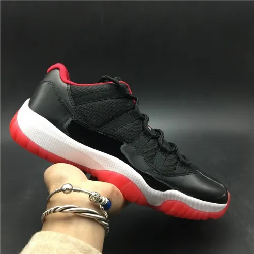JORDAN 11 RETRO LOW BRED