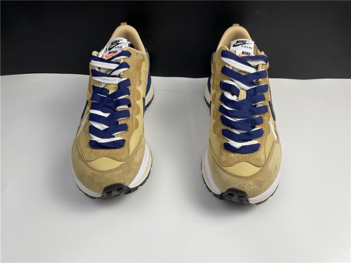 NIKE VAPORWAFFLE SACAI SESAME BLUE VOID