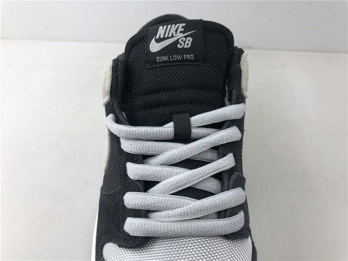 NIKE SB ZOOM DUNK LOW PRO BLACK/WOLF GREY-WHITE