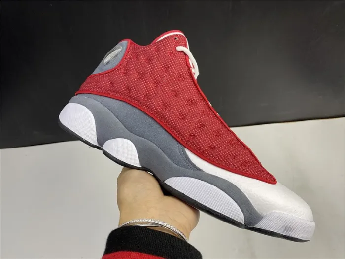 JORDAN 13 RETRO STARFISH