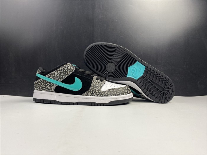 NIKE SB DUNK LOW ATMOS ELEPHANT