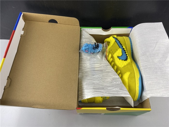 NIKE SB DUNK LOW GRATEFUL DEAD BEARS OPTI YELLOW