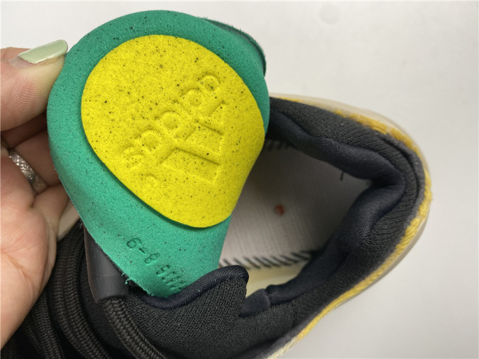 YEEZY 700 V3 SAFFLOWER