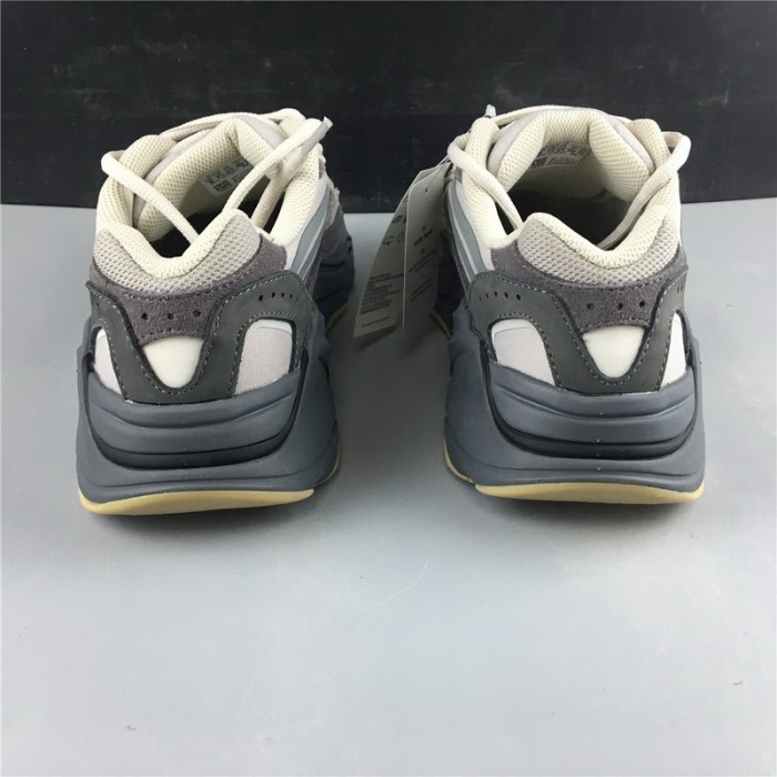 YEEZY BOOST 700 V2 TEPHRA