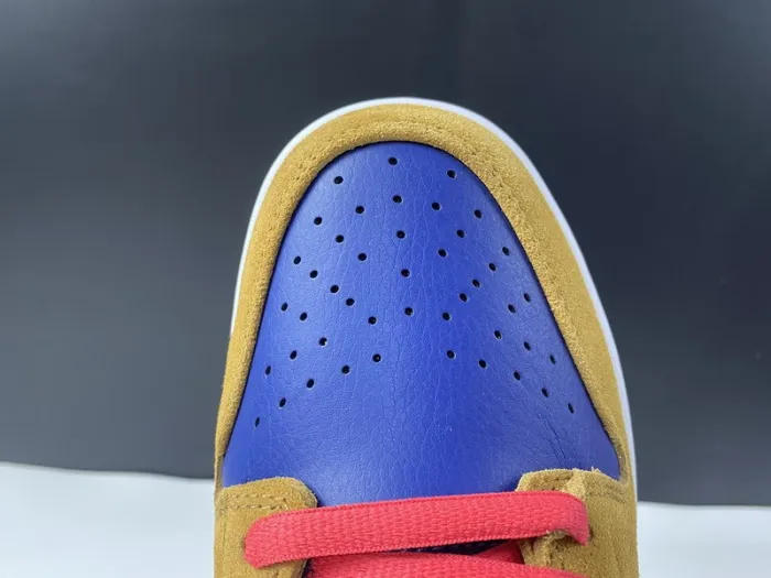 NIKE SB DUNK LOW REVERSE PAPA BEAR
