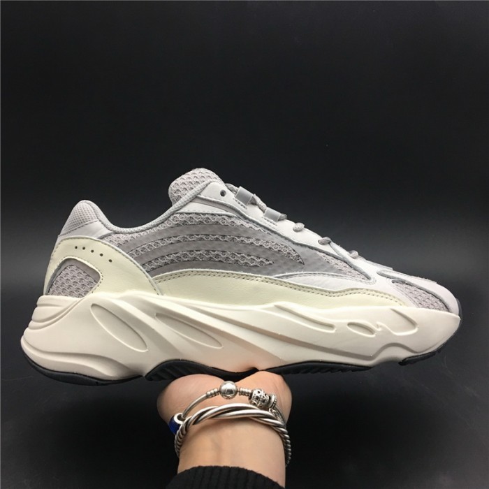 YEEZY BOOST 700 V2 STATIC