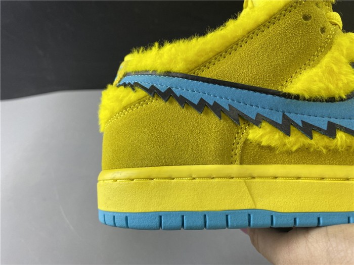 NIKE SB DUNK LOW GRATEFUL DEAD BEARS OPTI YELLOW