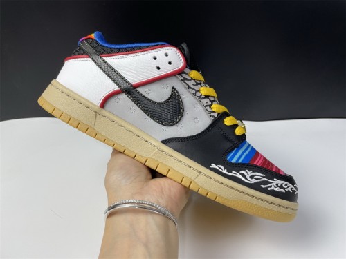 NIKE SB DUNK LOW WHAT THE PAUL