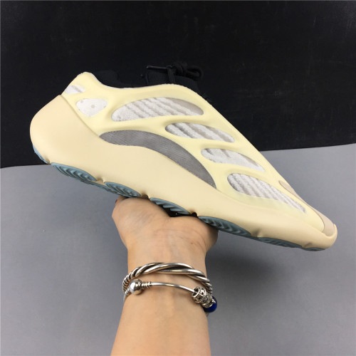 YEEZY 700 V3 AZAEL