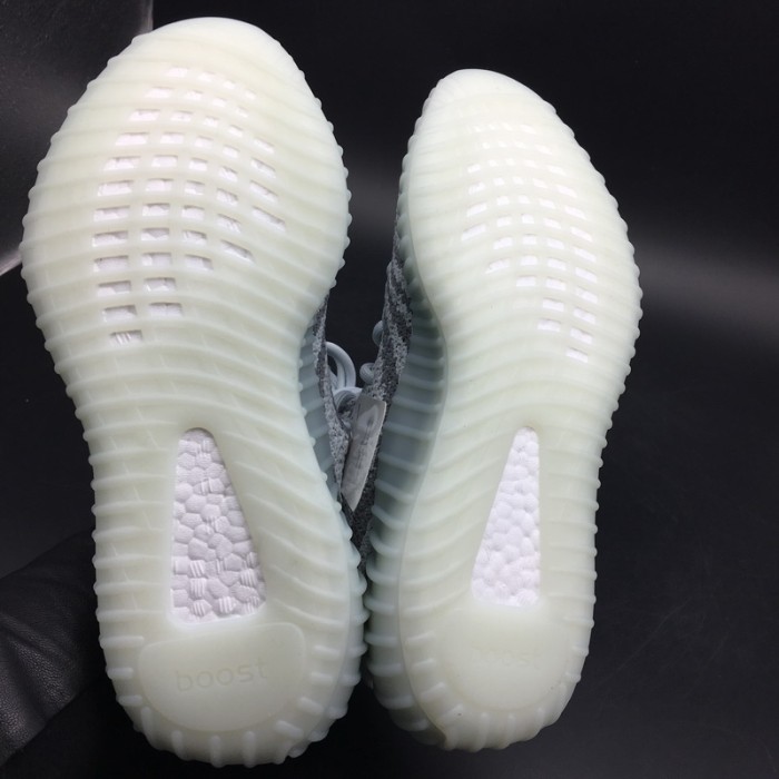 YEEZY BOOST 350 V2 BLUE TINT